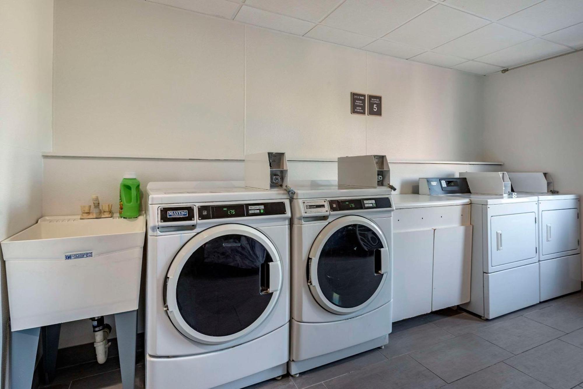 צ'סטר Comfort Inn Philadelphia International Airport West מראה חיצוני תמונה