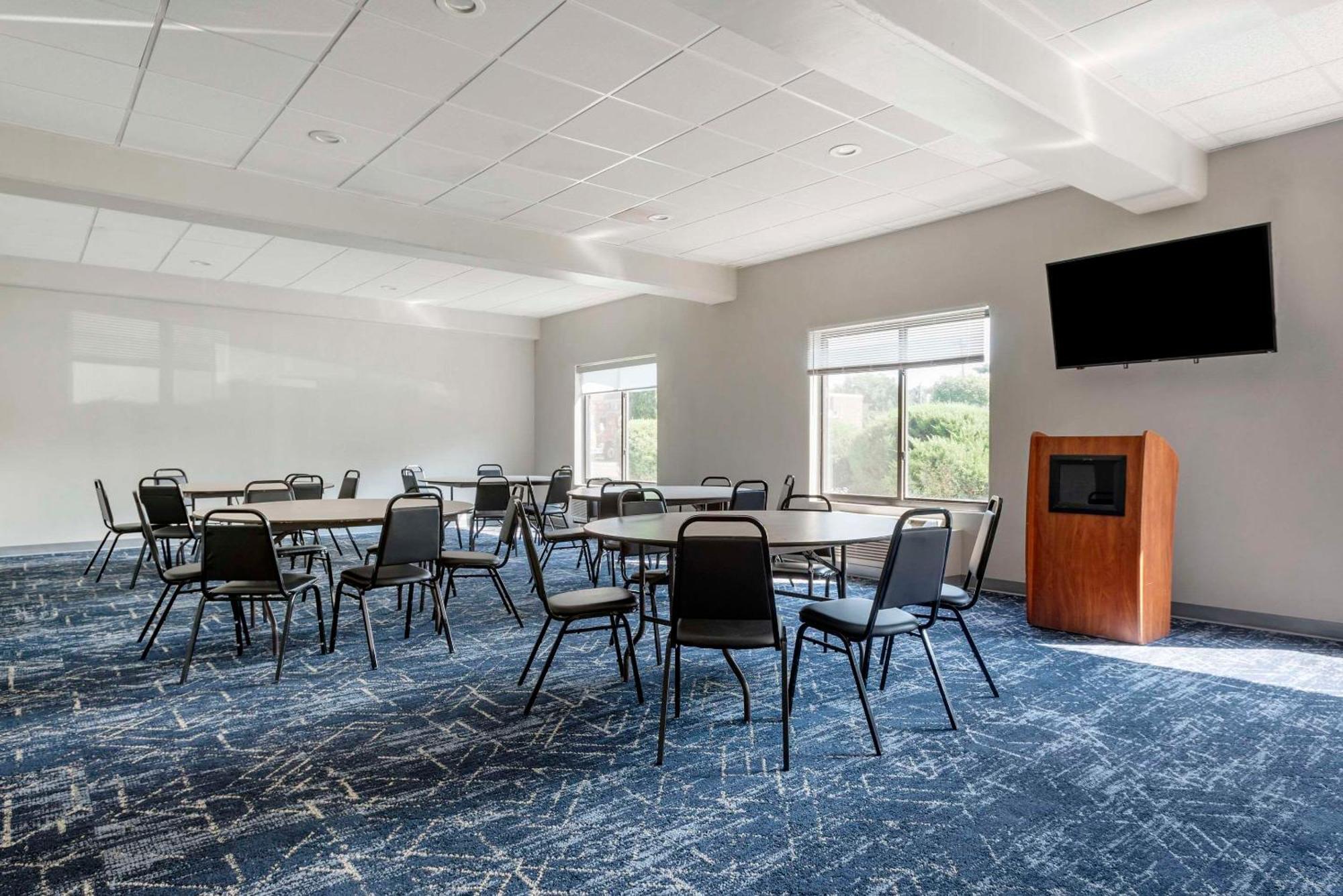צ'סטר Comfort Inn Philadelphia International Airport West מראה חיצוני תמונה