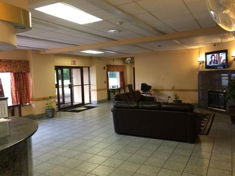 צ'סטר Comfort Inn Philadelphia International Airport West מראה חיצוני תמונה